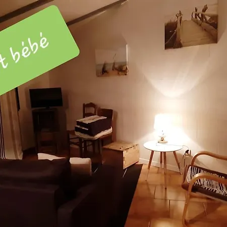 Prázdninový dům Maison Paisible , A 6 Minutes Des Plages, Velos. Le Château-dʼOléron