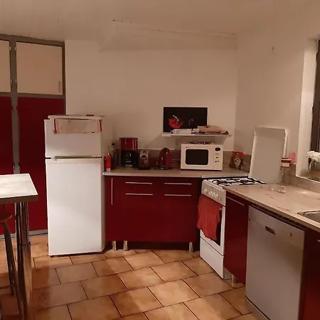 Maison Paisible , A 6 Minutes Des Plages, Velos.