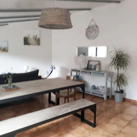 Maison Paisible , à 6 Minutes Des Plages, Vélos. Le Château-dʼOléron